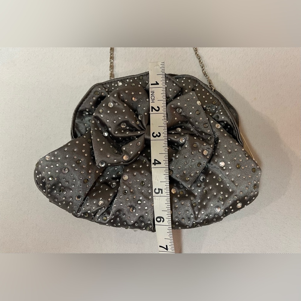2/$20 - Sparkly Grey Satin Clutch with Rhinestones & A Bow,removable chain, prom - Picture 10 of 11